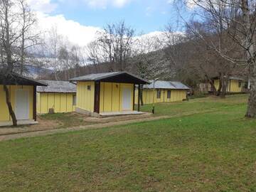 Фото номера Бунгало Дома для отпуска 23 persons Bungalow in the heart of nature and family facilities г. Kamena 18