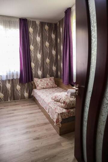 Фото номера Бунгало Дома для отпуска 23 persons Bungalow in the heart of nature and family facilities г. Kamena 39