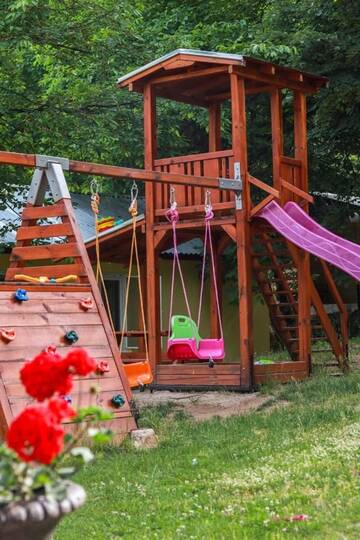 Фото номера Бунгало Дома для отпуска 2 persons Bungalow in lovely and familial area г. Kamena 7